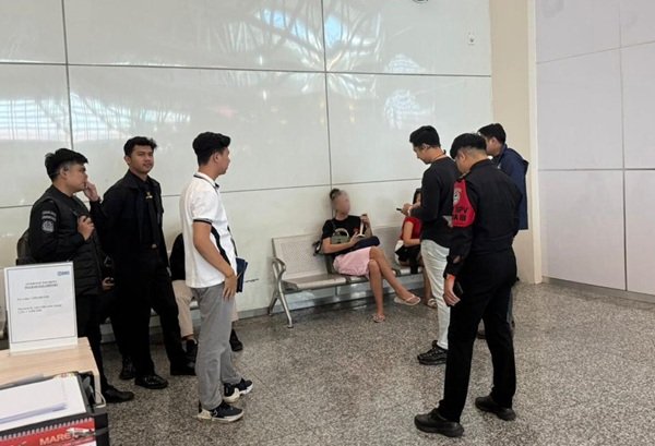 Video Asusila Viral, Imigrasi Ngurah Rai Amankan Dua WNA Saat Akan Tinggalkan Bali