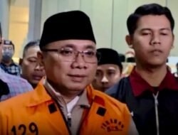 Eks Menag Yaqut Cholil Qoumas Resmi Ditahan KPK