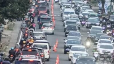 Kendaraan Membludak saat Libur Lebaran, Lalu Lintas di Bandung, Nagreg dan Cianjur Tersendat