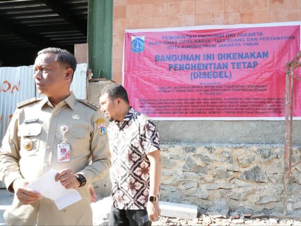 Tak Sesuai Izin, Pemkot Jakarta Timur Segel Lapangan Padel di Kebon Pala