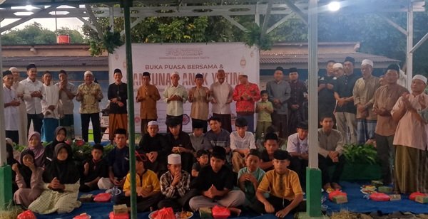 Santuni Anak Yatim di Bulan Ramadan, Camat Cisauk Apresiasi Pemuda RCM