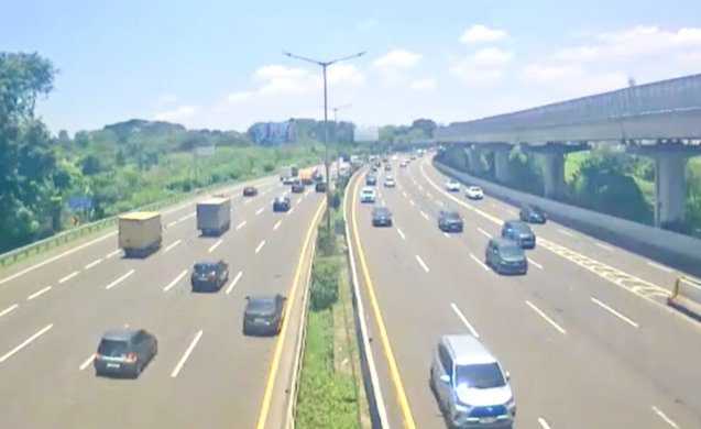 Arus Mudik Meningkat, Contraflow dan One Way Diberlakukan di Tol Japek