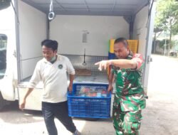 Babinsa Desa Keras Kawal Penyaluran Program MBG untuk B3