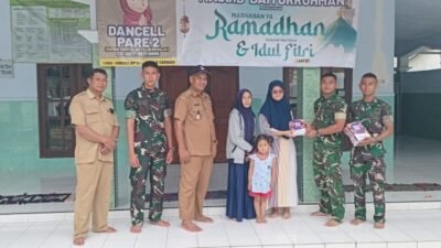 Satgas TMMD ke-127 Salurkan Al-Qur’an ke Warga Desa Gadungan