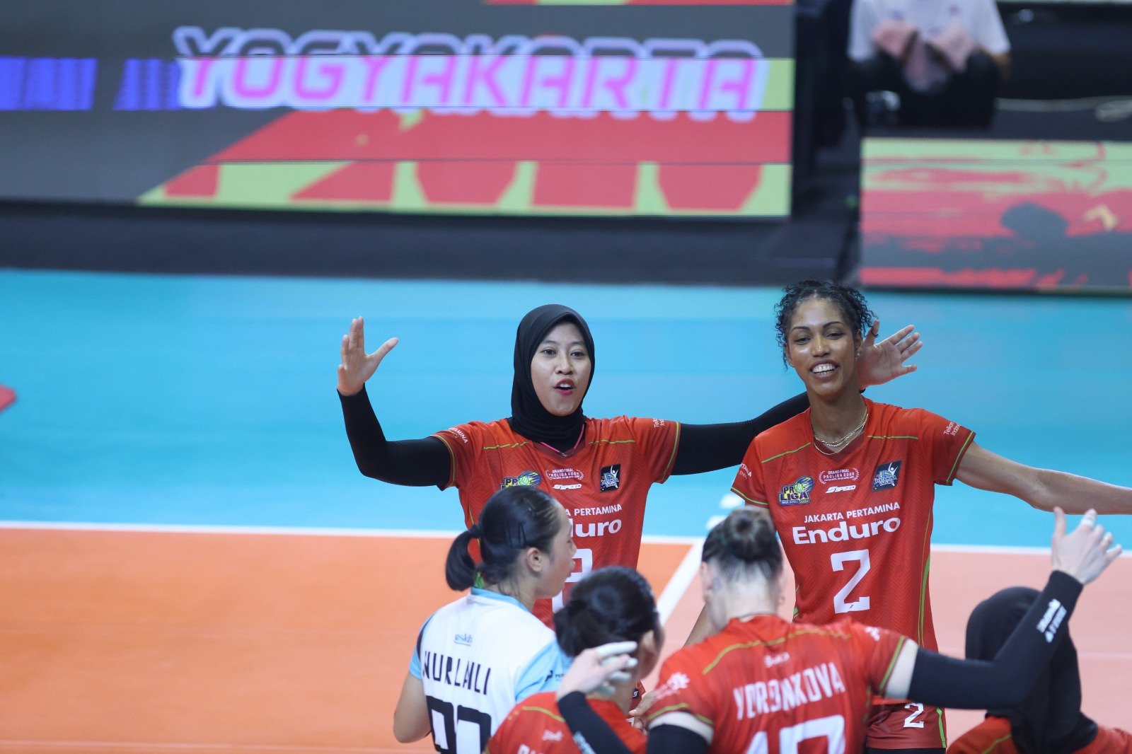Tim putri Jakarta Pertamina Enduro sukses meraih gelar juara Proliga 2026 setelah menundukkan Gresik Phonska Plus Pupuk Indonesia. (foto: proliga).