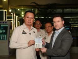 Buronan Interpol AS Terdeteksi Autogate Ngurah Rai, Langsung Diamankan Imigrasi 