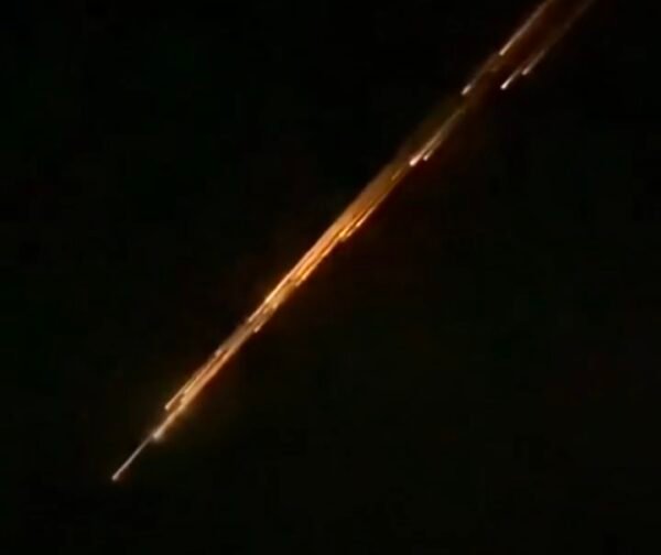 BMKG Pastikan Cahaya Misterius di Langit Malang Bukan Rudal