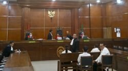 Hendra Sianipar Jalani Sidang Perdana, Peradi SAI Turunkan Puluhan Advokat