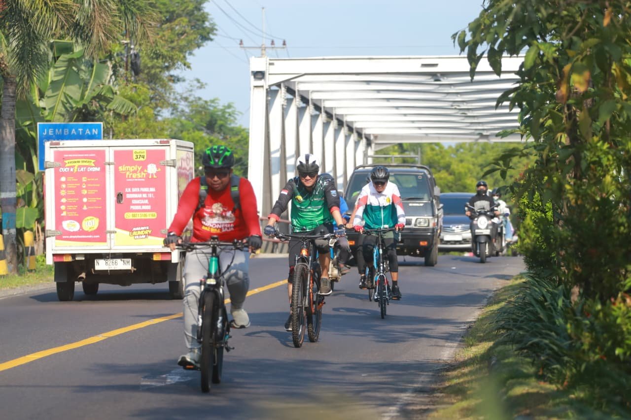 kegiatan Bike to Work menuju Kantor Bupati Probolinggo