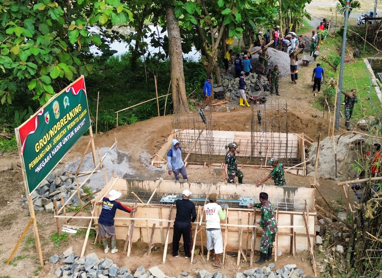 program Jembatan Perintis Garuda