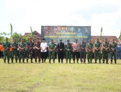 Kebersamaan Pemkab dan TNI Terlihat dalam Momentum Foto Bersama Pembukaan TMMD ke-126