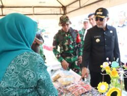 Bupati Probolinggo Tinjau Stand UMKM Usai Pembukaan TMMD ke-128 Tahun 2026