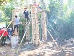 Prajurit TNI AU Lanud Abdulrachman Saleh Bersama Kodim 0820 Probolinggo Rampungkan Pembuatan Tandon Air di Lokasi TMMD 128