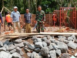 Satgas TMMD ke-128 Kodim 0820 Probolinggo Kebut Pembangunan Mushola Baithurrohim di Desa Brabe