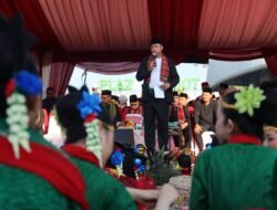 Wali Kota Bekasi Dorong Generasi Muda Lestarikan Budaya Lewat Tari Kolosal Hari Tari Sedunia
