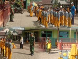 Disiplin Dimulai dari Sekolah, Babinsa Latih PBB