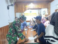Hari Kedua Pelayanan Dispendukcapil di TMMD Ke-128 Desa Brabe Diserbu Warga, Animo Tinggi