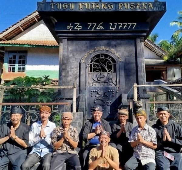Kampung Adat Naga Terancam Banjir dan Kerusakan, Warga Harap Perhatian Pemerintah