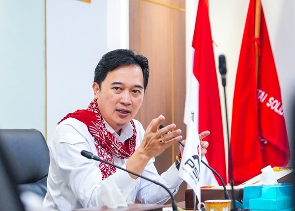 Kevin Wu PSI Soroti Foto AI di Aduan JAKI, Desak Pemprov DKI Bertindak Tegas