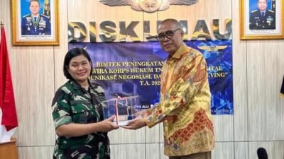 Ketua Umum DePA-RI Jadi Pembicara di Mabes TNI AU, Bahas Negosiasi hingga Resolusi Konflik
