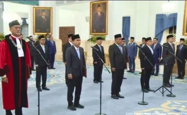 Presiden Prabowo Saksikan Sumpah Hakim Konstitusi dan Ombudsman RI Periode 2026-2031