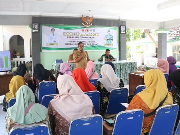 TMMD ke-128 Bekali Kader Posyandu di Probolinggo Kelola Data Kesehatan Digital