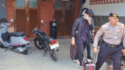 KPK Geledah Dua Rumah Ono Surono, Sita Uang Ratusan Juta