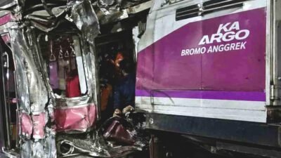 Kronologi Tabrakan KRL vs Argo Bromo di Bekasi Timur Versi Kemenhub