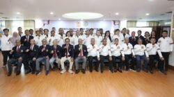 Ketua Umum Komite Olahraga Nasional Indonesia Pusat, Marciano Norman, lantik pengurus Persatuan Olahraga Sepatu Roda Seluruh Indonesia (Porserosi) masa bakti 2025–2029. (Foto: AGF).