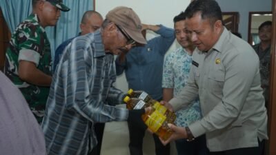 Wakil Bupati Asahan Salurkan Bantuan Pangan ke 2.523 Keluarga di Bandar Pulau