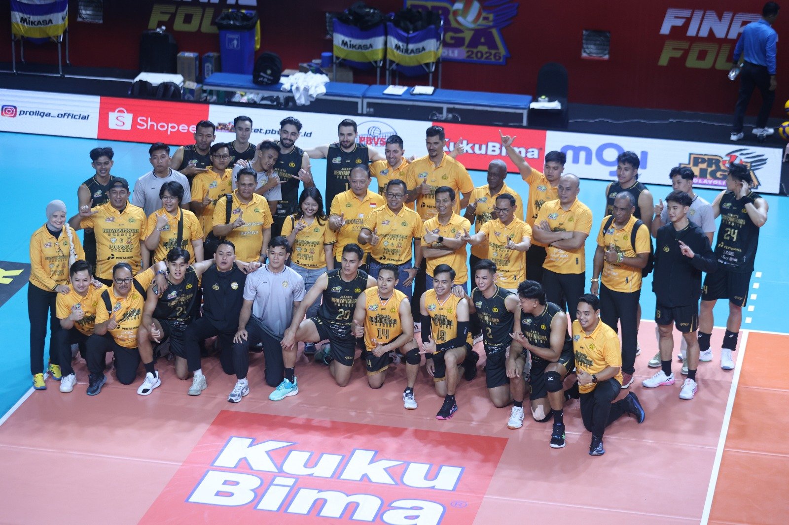 Juara bertahan Jakarta Bhayangkara Presisi kembali menunjukkan dominasinya dengan meraih kemenangan kedua pada babak final four Proliga 2026 putaran pertama. (Foto: Proliga).