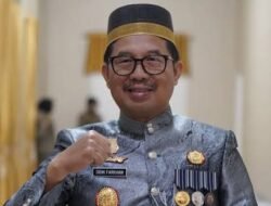 Kajati Sulsel Dianugerahi Gelar Adat Tertinggi Bugis di Bone