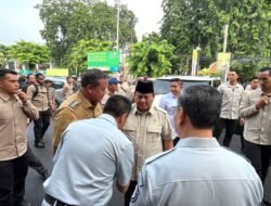 Wali Kota Bekasi Sambut Presiden RI Jenguk Korban KA di RSUD CAM