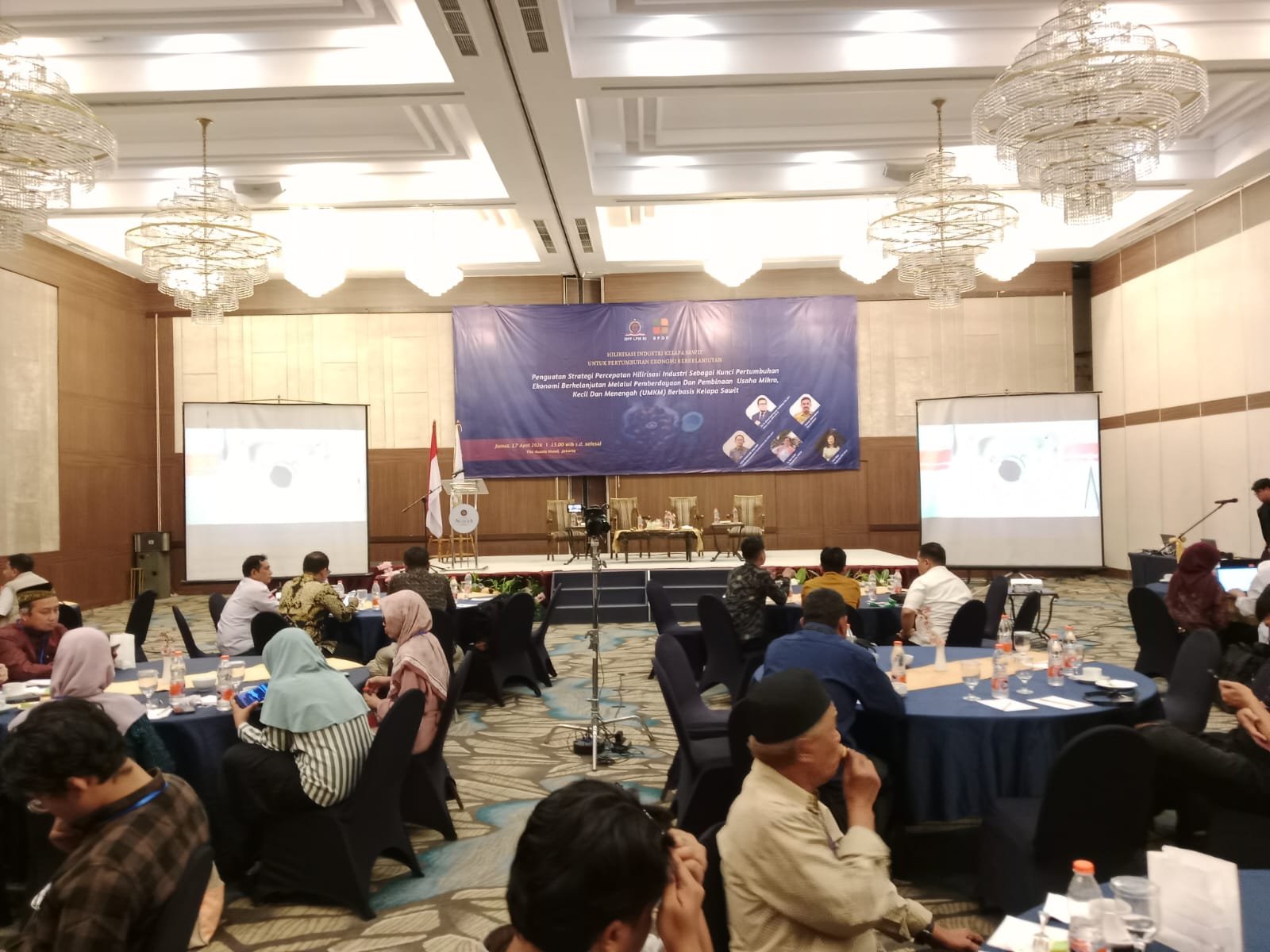 Badan Pengelola Dana Perkebunan (BPDP) bersama Dewan Pimpinan Pusat Lembaga Pemberdayaan Masyarakat Republik Indonesia (DPP LPM RI) menggelar Dialog Penguatan UMKM Berbasis Sawit di Jakarta Pusat, Jumat (17/4/2026). (Foto: AGF).