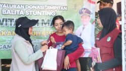 Suasana kebersamaan tampak terasa di lingkungan Kecamatan Maron saat anggota Satgas TMMD Ke-128 Kodim 0820/Probolinggo bersama unsur pemerintahan dan aparat keamanan mengikuti kegiatan “Jiwitan Si Manis Bersama Staf Kecamatan Maron”. (Foto: ist)