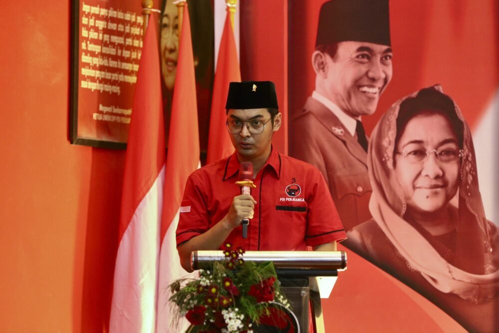 PDIP Kediri Perkuat Kader Muda dan Perempuan Lewat Pelantikan Pengurus PAC