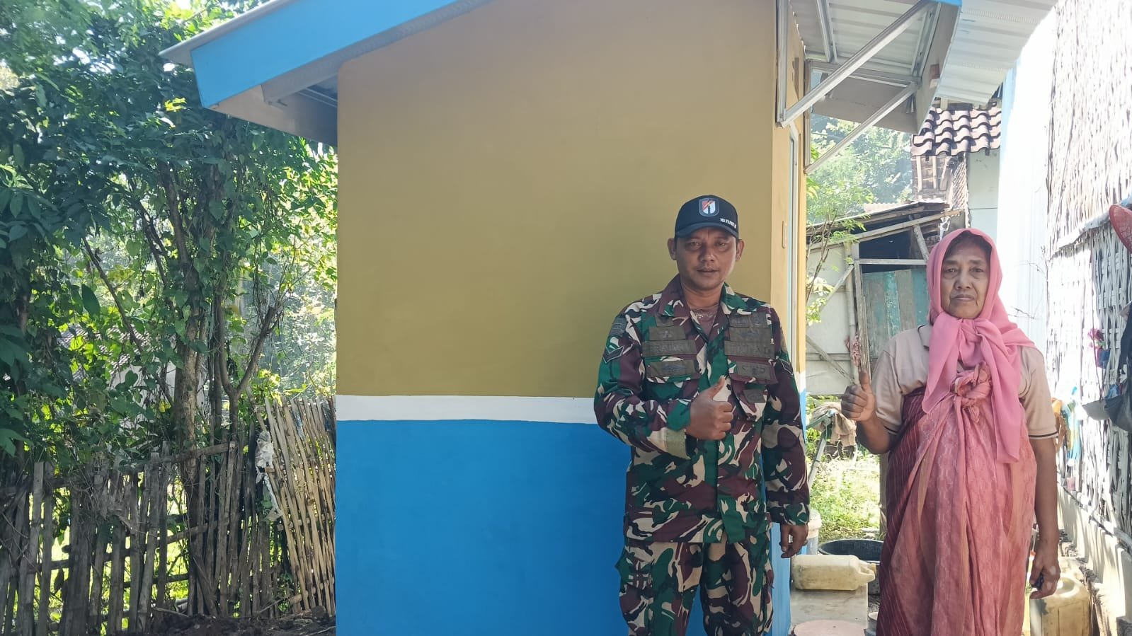 Pembangunan tangki septik individual untuk rumah Ibu Hotimah, warga Dusun Sumur RT 14 RW 05 Desa Brabe, Kecamatan Maron, Kabupaten Probolinggo, telah selesai 100 persen. (Foto: ist)