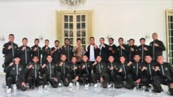 Wakil Presiden Gibran Rakabuming Raka saat menerima audiensi Timnas Hoki dan pengurus FHI di Istana Wapres, Rabu (29/4/2026). (Foto: FHI).