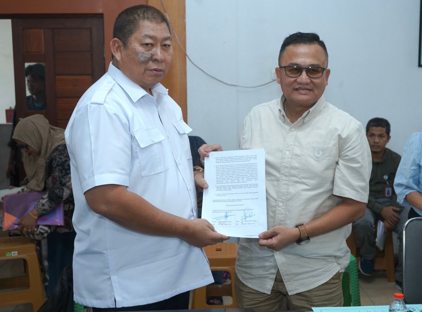 Sekda Kabupaten Asahan, Drs. Zainal Aripin Sinaga, M.H., menghadiri rapat sinkronisasi revisi RTRW Kabupaten Asahan 2026-2046 di Dinas Perkim Sumut. (Foto: ist/sp).