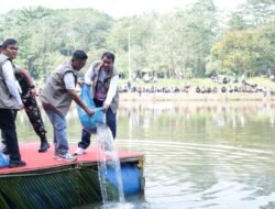 Puncak May Day 2026, Pemkab Tangerang Gelar Baksos dan Tebar Lima Ton Ikan