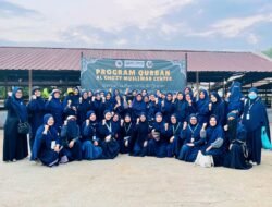 Al Ghozy Muslimah Center Bogor Salurkan 1.200 Paket Daging Kurban untuk Pengajar Al-Qur’an hingga Marbot