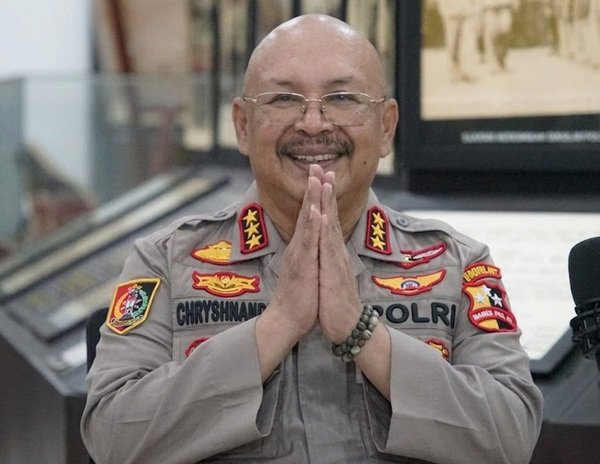Futuristic Policing and Digital Leadership: Prediksi, Antisipasi dan Solusi