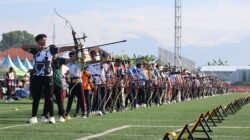 Ribuan anak panah melesat, ratusan mimpi dipertaruhkan. MilkLife Archery Challenge 2026 Seri 1 di Supersoccer Arena, Kudus, Jawa Tengah resmi mencapai puncaknya, menghadirkan 562 pemanah muda dari berbagai penjuru Jawa Tengah yang bertarung penuh semangat dan sportivitas. (Foto: MilkLife).