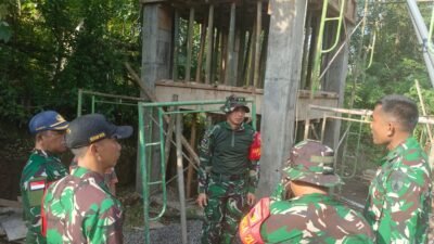 Dandim 0820 Probolinggo Tinjau Pembangunan Pipanisasi SPAM di Brabe, Progres Capai 70 Persen