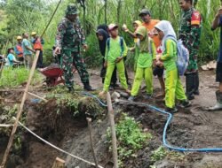 Satgas TMMD Ke-128 Edukasi Siswa di Klagin, Waspadai Longsor Saat Musim Hujan