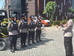 Polwan Polresta Sidoarjo Ajak Warga Jaga Kamtibmas