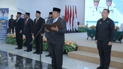 Bupati Asahan, Taufik Zainal Abidin, secara resmi memimpin upacara pengambilan sumpah dan pelantikan Pejabat Pimpinan Tinggi Pratama di lingkungan Pemerintah Kabupaten Asahan, Jumat (8/5/2026). (Foto: ist).