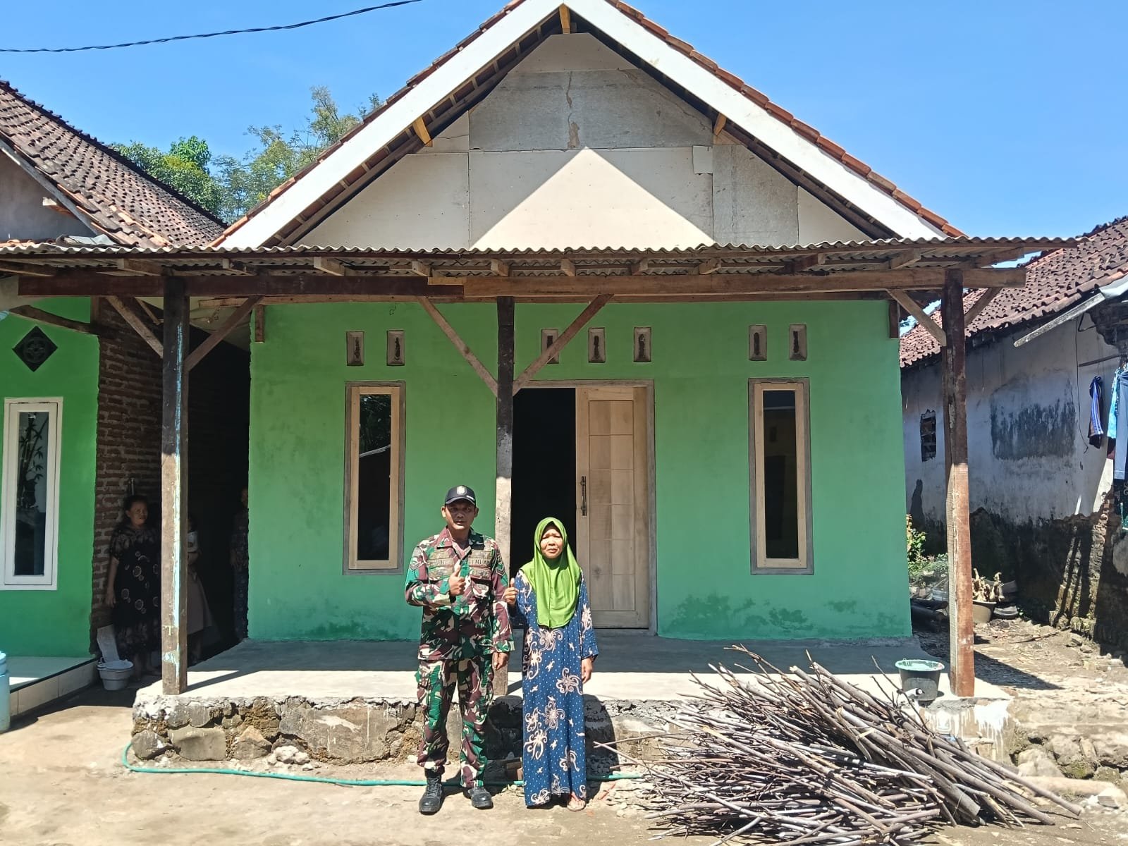 Program Rehabilitasi Rumah Tidak Layak Huni milik Ibu Pusri, warga RT 19 RW 07 Dusun Klagin Desa Brabe, Kecamatan Maron, Kabupaten Probolinggo, telah selesai 100 persen. (Foto: ist).