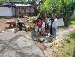 Warga Desa Brabe Dukung Penuh Pembangunan Rumah Tidak Layak Huni Program TMMD Ke-128 Kodim 0820/Probolinggo