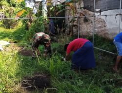 Karya Bhakti Babinsa Demi Kelancaran Aktivitas Warga